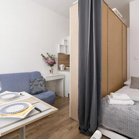 Czeremchowa In By Renters *