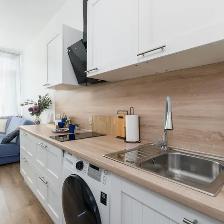 Czeremchowa In By Renters Lägenhet *